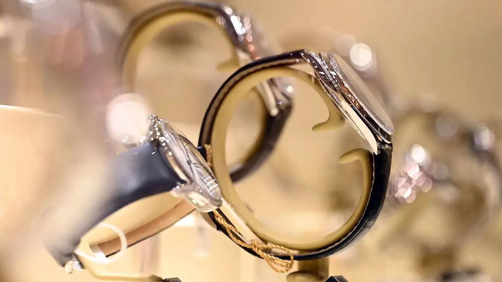 Wie-viel-der-gestohlene-Schmuck-wert-ist-ist-bislang-nicht-bekannt