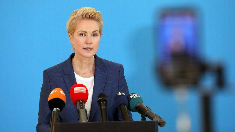 Schwesig verurteilt die Taten in Butscha als "schwere Kriegsverbrechen".