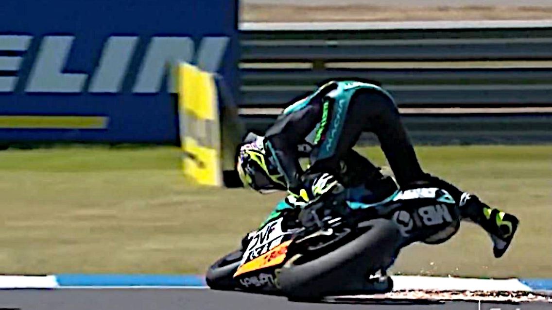 MotoGP-Crash.JPG