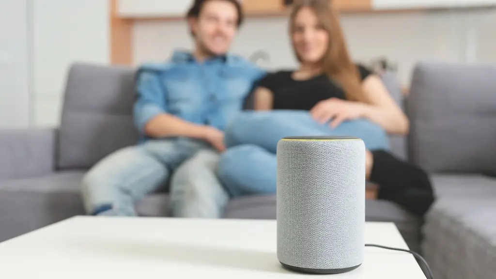 Sprachassistenten-steuern-Smart-Home-Geraete-spielen-Musik-und-liefern-jederzeit-Informationen