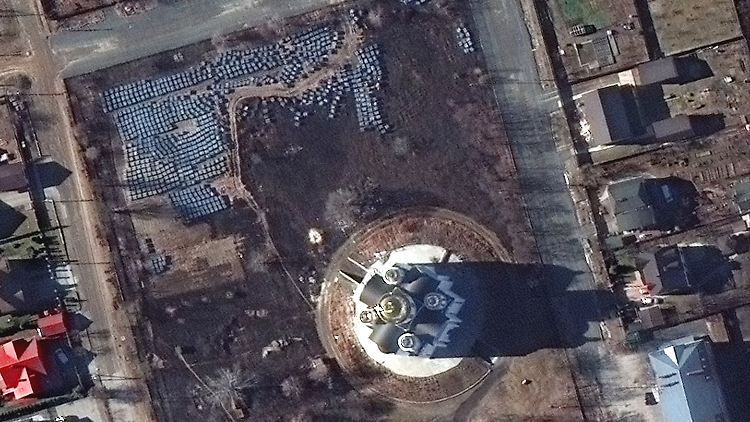 Blick auf die St. Andreas-Kirche vor den Ausgrabungen am 28. Februar.