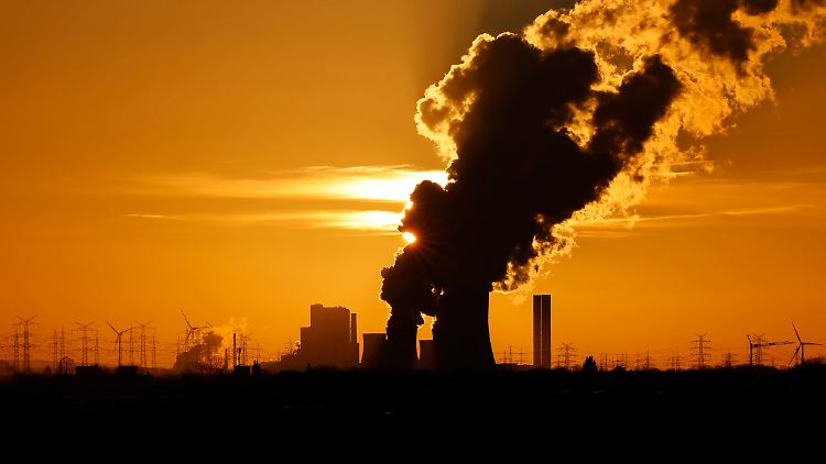 Die Sonne abdunkeln, daran denken die meisten Menschen bei solarem Geo-Engineering. Tatsächlich betreffen die meisten Ideen Veränderungen der Erdoberfläche oder unserer Atmosphäre.