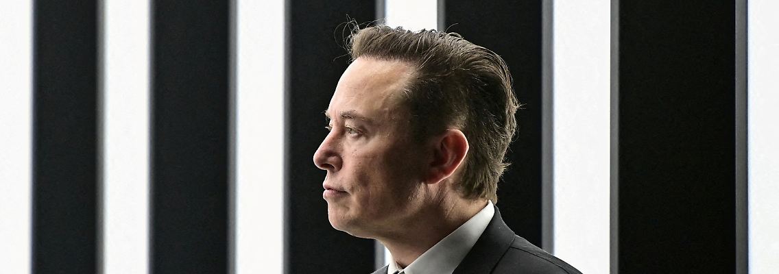 2022-04-04T163527Z_1834124324_RC2Q7T9XEGY0_RTRMADP_3_MUSK-TWITTER-OPTIONS.JPG