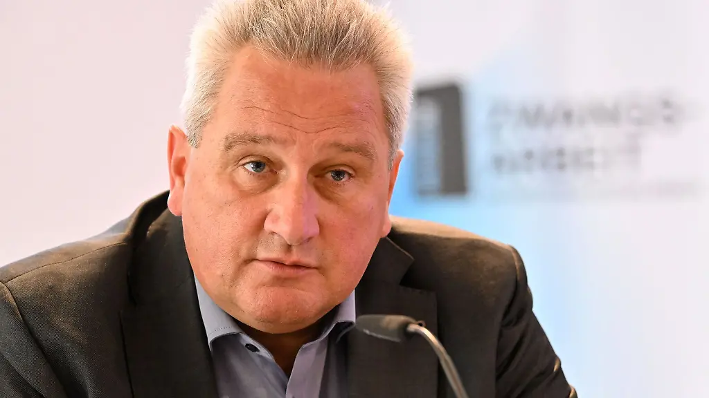 Der-Leiter-der-Gedenkstaette-Buchenwald-und-Mittelbau-Dora-Jens-Christian-Wagner-will-staerker-gegen-Geschichtsrevisionismus-vorgehen