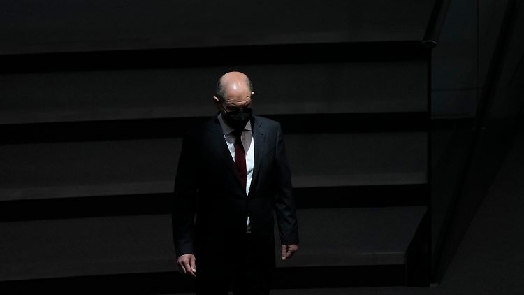 Trendy Olaf Scholz hat "the zeitenwende" eingeläutet - zumindest sprachlich, findet der Kolumnist.
