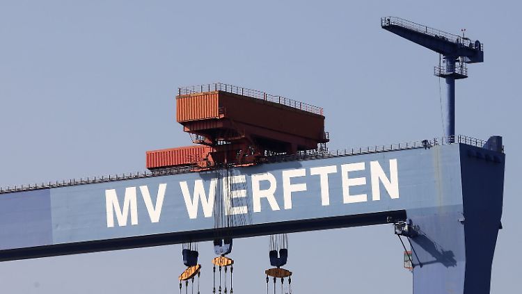 Für den Rostocker Standort der MV-Werften zeichnet sich eine Lösung ab.