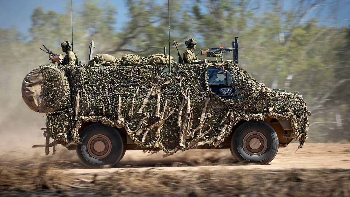 Ein Bushmaster-Panzerfahrzeug der australischen Armee bei einem Trainingseinsatz im vergangenen Juli.