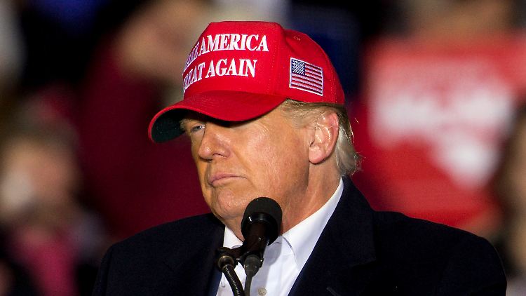 Schon seit Jahrzehnten gibt es Vorwürfe, Trump hätte dubiose Geschäfts- und Finanzpraktiken angewandt.