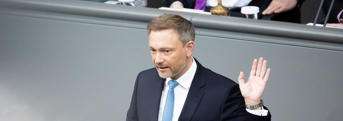 281961292.jpg