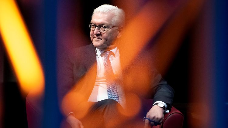 Steinmeier sagt, er habe "auf einen Rest Rationalität von Wladimir Putin gehofft".