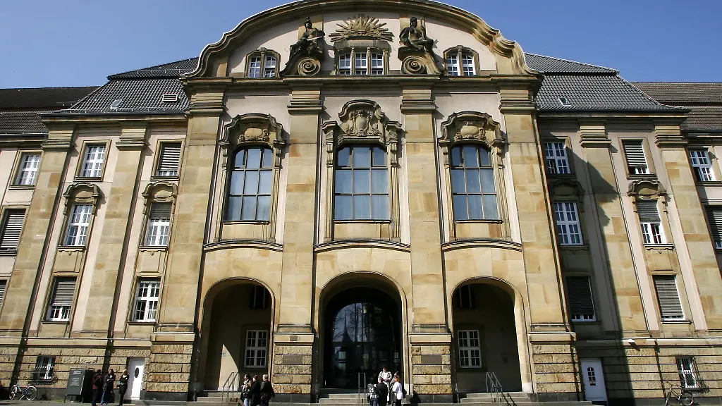 In-Moenchengladbach-beginnt-ein-Prozess-gegen-die-Koepfe-einer-mutmasslichen-Drogenhaendler-Bande