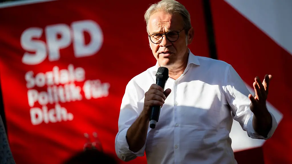 Thueringens-SPD-Chef-Georg-Maier-kann-sich-eine-Koalition-mit-dem-Buednis-Sahra-Wagenknecht-vorstellen-unter-Bedingungen
