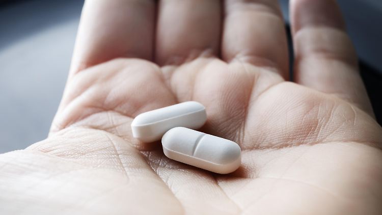 Bei einer kurzfristigen Gasknappheit riskiere man die Versorgung mit lebenswichtigen Medikamenten, sagt Belén Garijo, Vorsitzende der Geschäftsleitung von Merck.