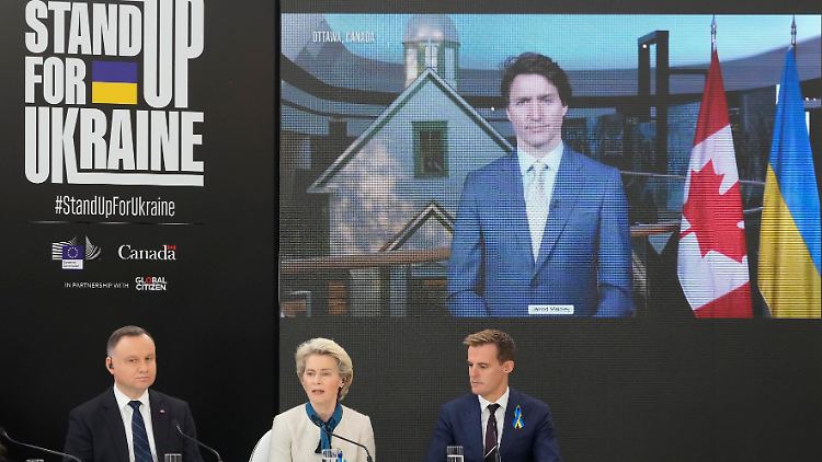 Neben dem kanadischen Regierungschef Trudeau meldete sich auch Bundeskanzler Scholz per Videobotschaft auf der Veranstaltung in Warschau.