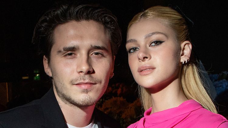 Peltz und Beckham sollen sich beim Coachella Festival 2016 zum ersten Mal begegnet sein.