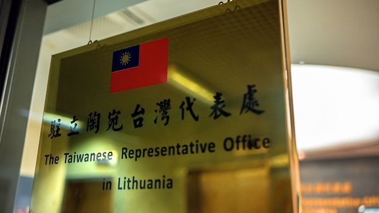 Stein des Anstoßes: Pekings Vertreter verlangen, dass der Name Taiwan bei den Auslandsvertretungen des Inselstaates nicht auftaucht. 