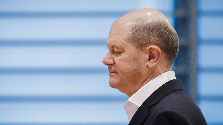 "Andere Regierungen sind diesem Schritt gefolgt": Bundeskanzler Scholz scheint Deutschland als eine Art Vorhut bei Waffenlieferungen zu sehen.