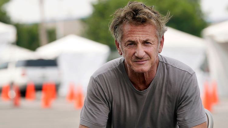 Mit seiner Organisation "Core" hilft er gerade auch ukrainischen Flüchtlingen: Sean Penn.