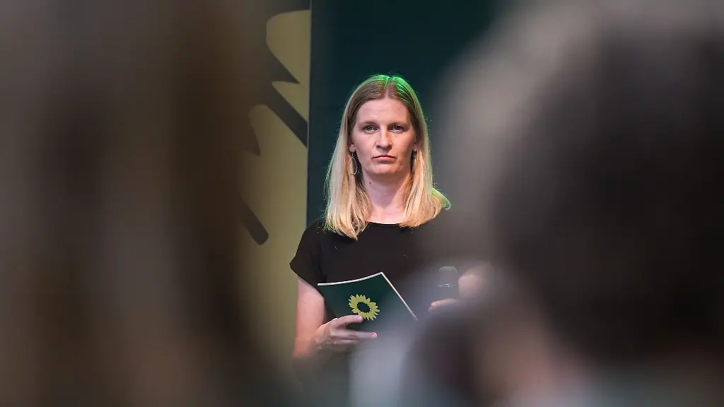 Die-Gruenen-Politikerin-Madeleine-Henfling-machen-Forderungen-des-BSW-nach-einem-neuen-Umgang-mit-der-AfD-Sorgen