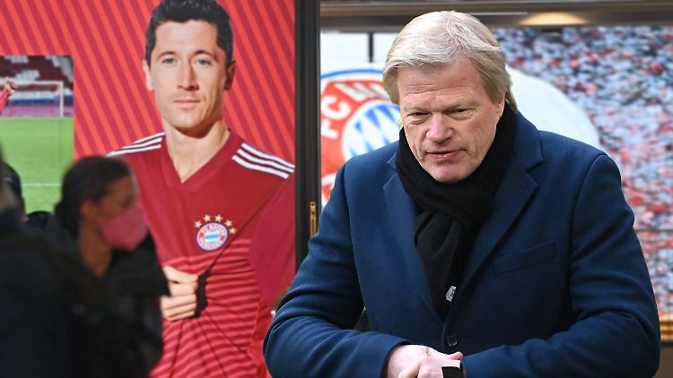 Kahn bangt auch um den Verlust von Torjäger Robert Lewandowski.