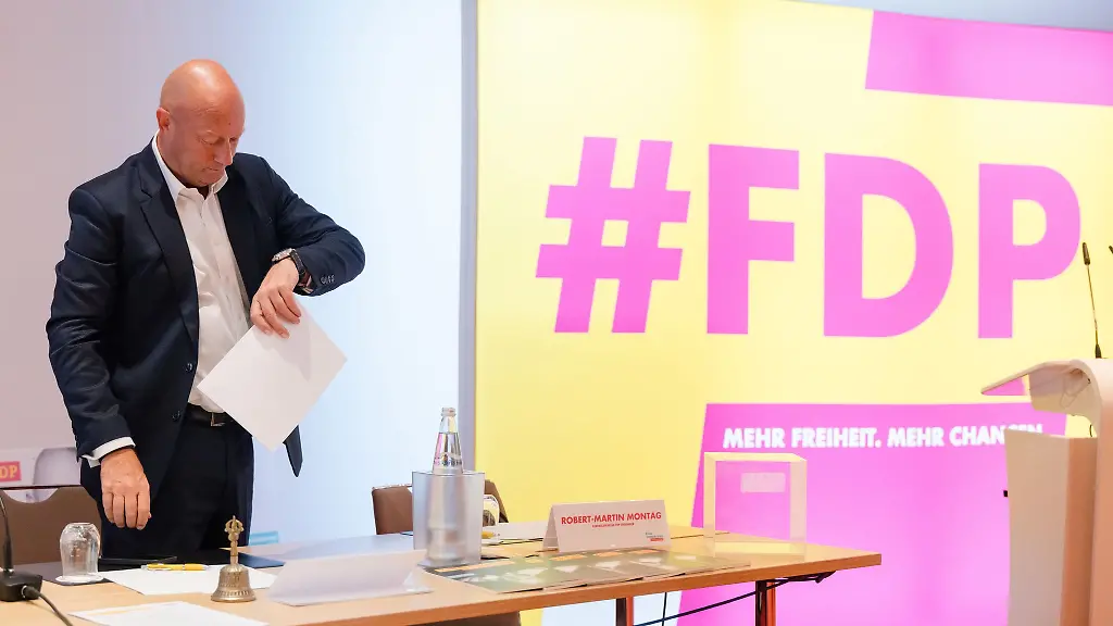 Die-Thueringer-FDP-beschliesst-bei-einem-Parteitag-einen-Wahlaufruf-mit-ihren-wichtigsten-Forderungen