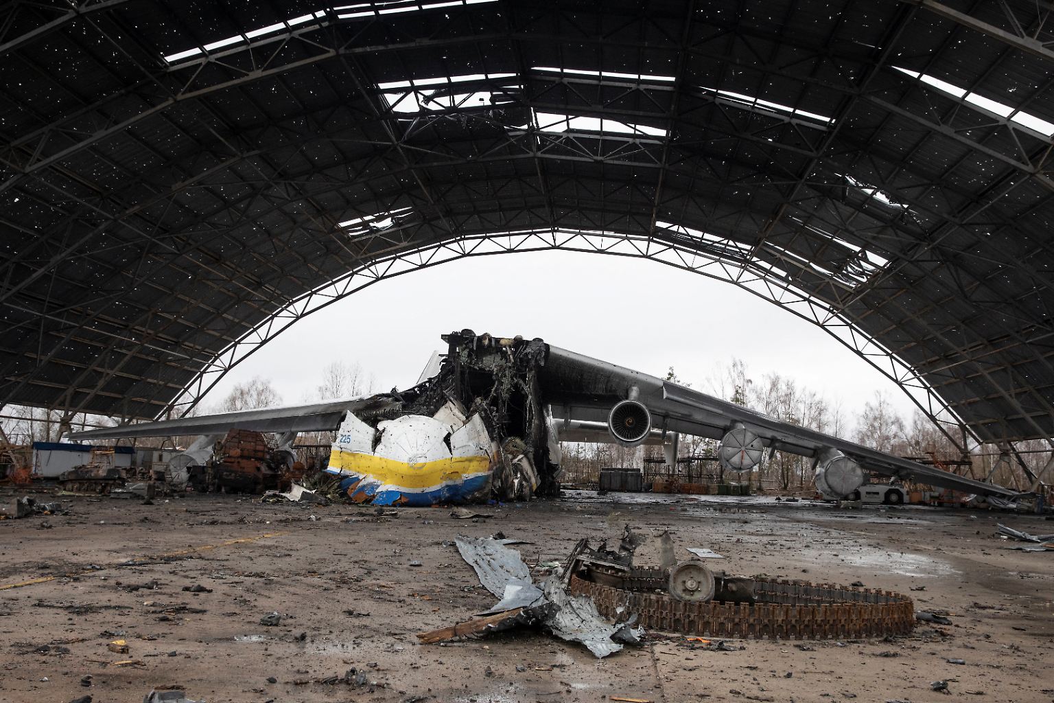 Sie ist das schwerste und größte Frachtflugzeug der Welt und das einzige Exemplar: …