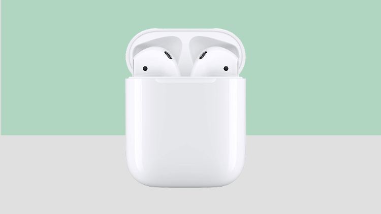 Die AirPods 2 gibt es bei Amazon zum Schnäppchenpreis.