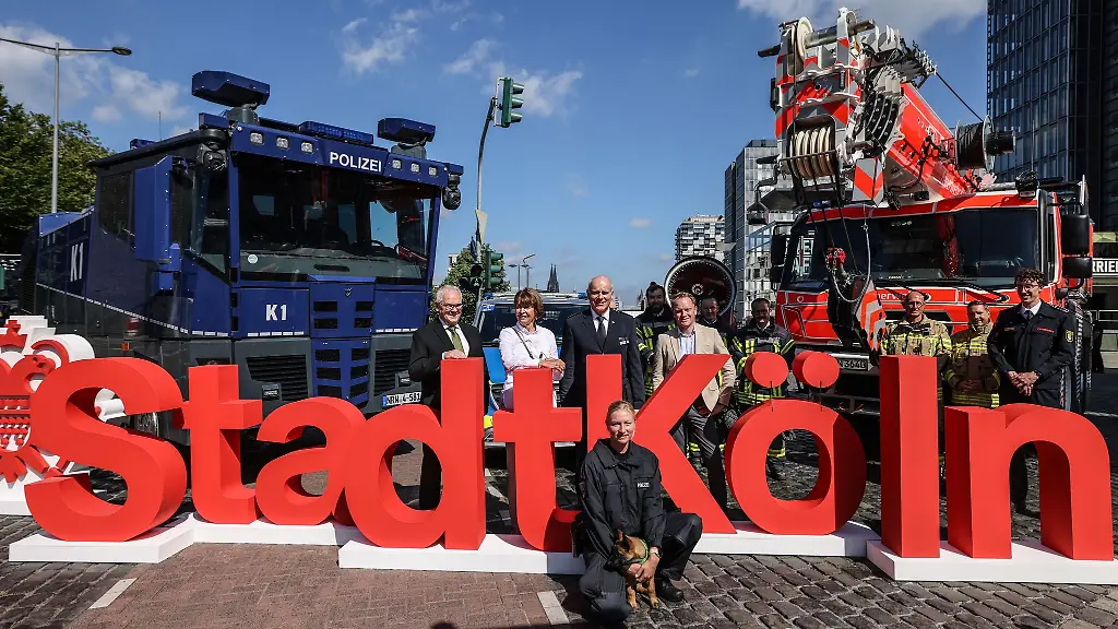 Nach-laengerer-Pause-wird-wieder-der-Nordrhein-Westfalen-Tag-gefeiert-diesmal-in-Koeln