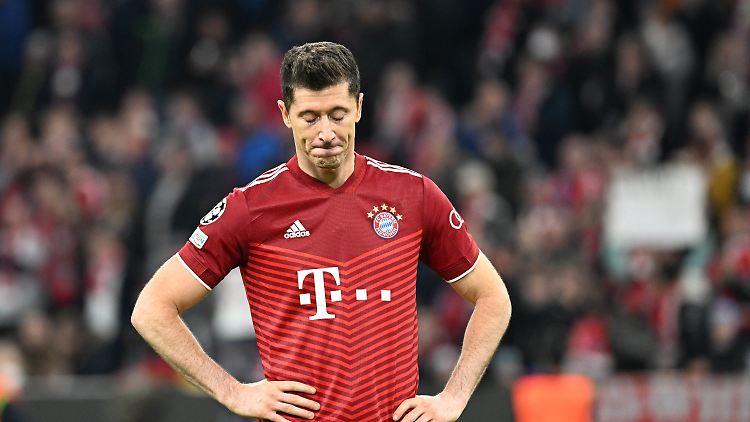 Robert Lewandowski droht womöglich zu einem großen Problem beim FC Bayern zu werden.