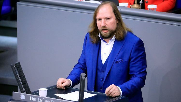 Hofreiter hatte seine Kritik an Scholz offenbar nicht mit seiner Partei abgestimmt.