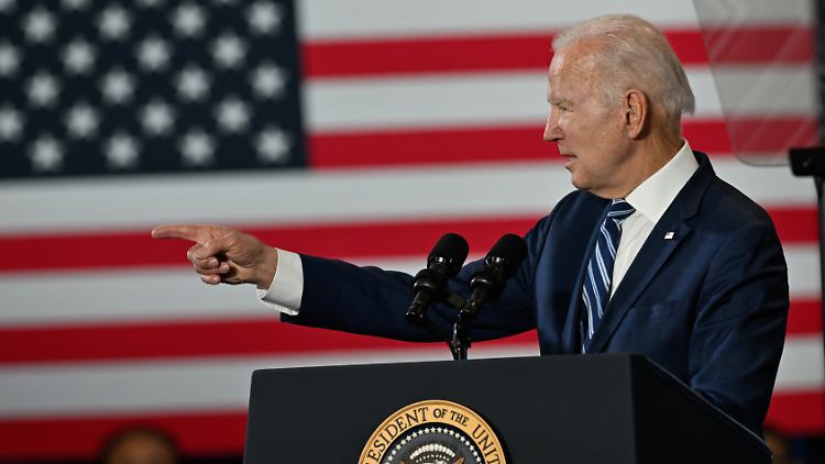 Die Regierungszentrale betonte, Biden habe bis heute die Steuererklärungen von 24 Jahren öffentlich gemacht.