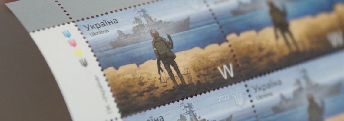2022-04-14T151428Z_1103185717_RC2ZMT9AO8OJ_RTRMADP_3_UKRAINE-CRISIS-WARSHIP-STAMPS.JPG