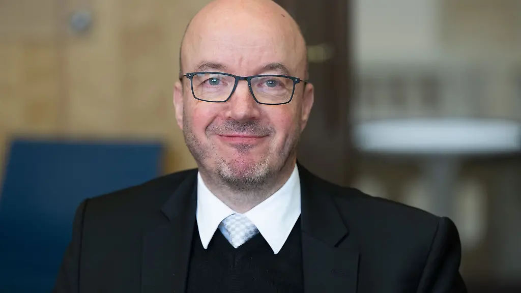 Im-Gespraech-mit-Politikern-vor-der-Landtagswahl-Tobias-Bilz