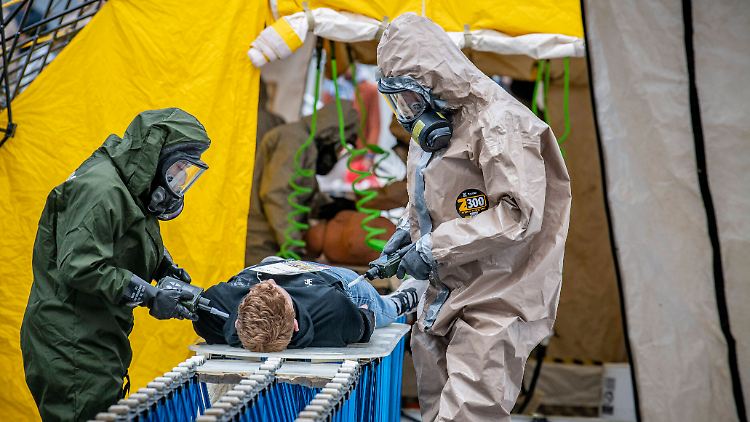 Eine Übung zu unter anderem biologischen Waffen in den USA. Russland wirft dem Land "gefährliche wissenschaftliche Forschungen" in der Ukraine vor.