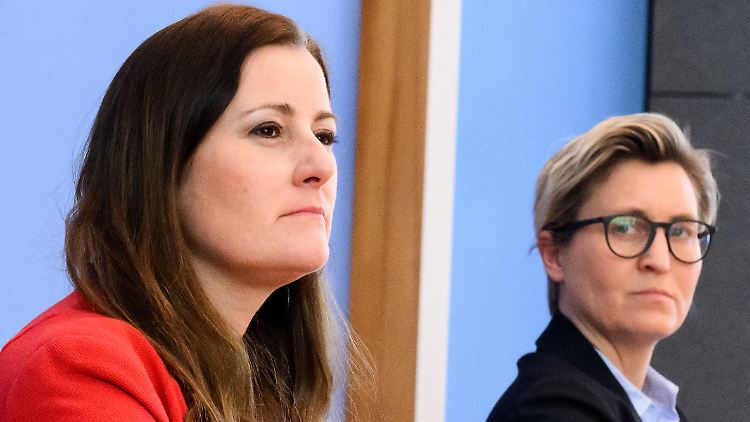 Die Berichterstattung zeige, wie notwendig die Aufarbeitung auf allen Ebenen sei, so ein Sprecher.