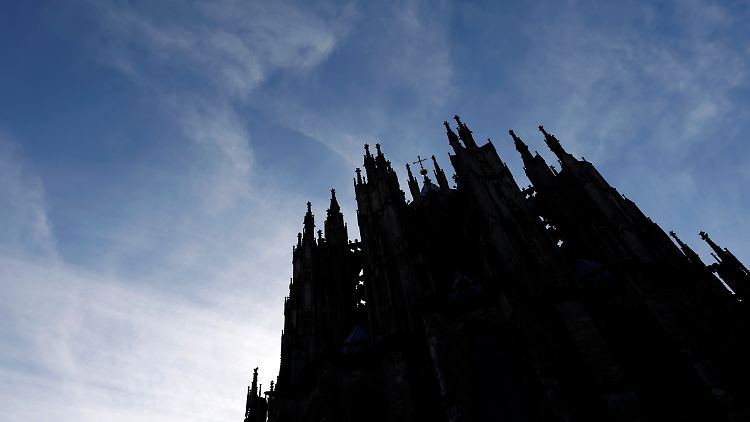 "Schämt euch in Grund und Boden", sagt der Sprecher des Betroffenenbeirats für Opfer von sexuellem Missbrauch.