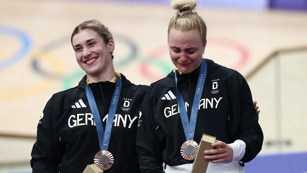 Nach-Olympia-Bronze-gibt-es-wieder-eine-Medaille-fuer-Pauline-Grabosch-und-Lea-Sophie-Friedrich
