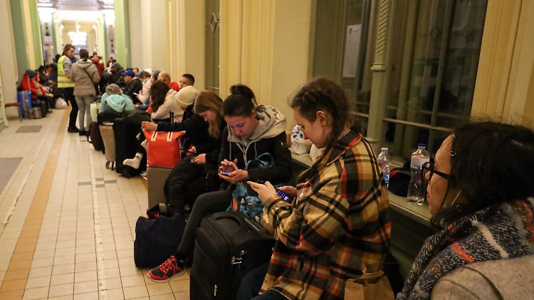 Über die Hälfte aller Geflüchteten aus der Ukraine suchte zunächst in Polen Schutz.