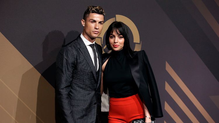 Wieder zu Hause vereint: Cristiano Ronaldo und Georgina Rodríguez.
