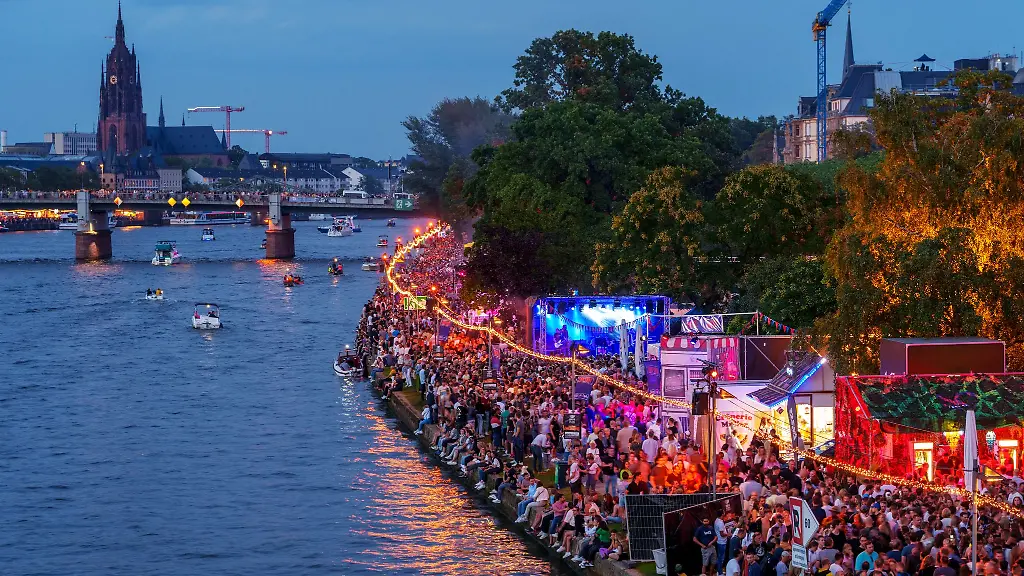 Vom-23-bis-25-August-2024-findet-in-Frankfurt-wieder-das-Museumsuferfest-statt