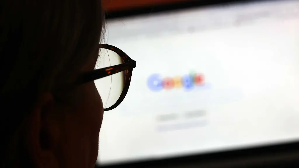 Wenn-Arbeitgeber-im-Rahmen-des-Auswahlverfahrens-anlassbezogene-Informationen-mit-einer-Suchmaschine-wie-Google-einholen-haben-sie-die-Pflicht-die-Person-ueber-diese-Datenverarbeitung-zu-informieren