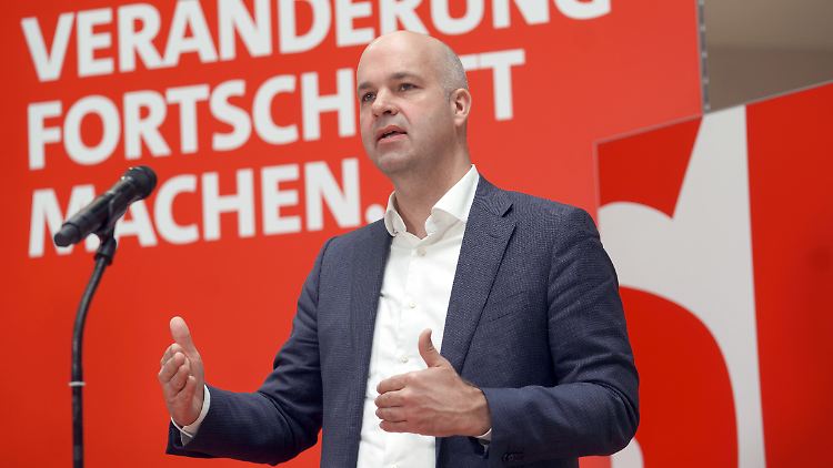 Die Schuldenbremse wird laut Fratzscher  "auf fünf bis zehn Jahre nicht zu halten sein".