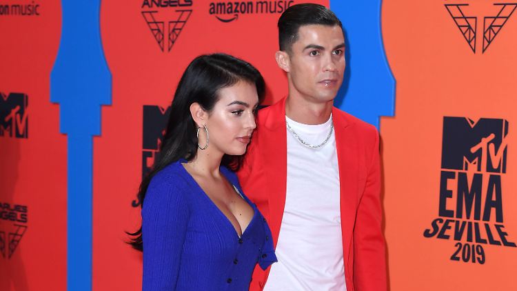 Müssen einen Schicksalsschlag verkraften: Cristiano Ronaldo und seine Partnerin Georgina Rodriguez.