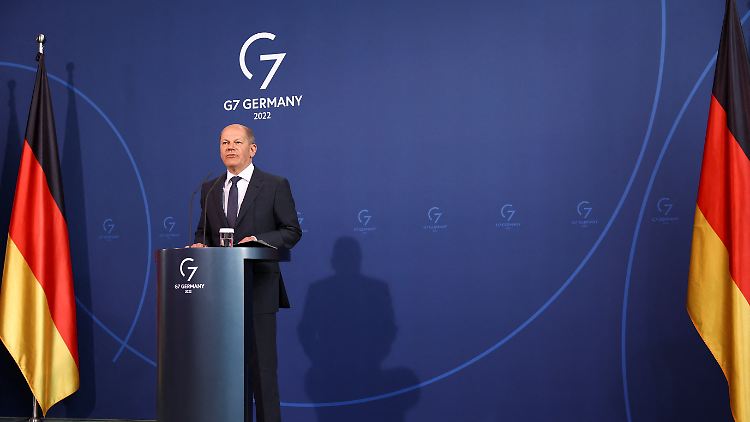 "Deutsche
Alleingänge wären falsch", sagte Bundeskanzler Scholz am Dienstag.