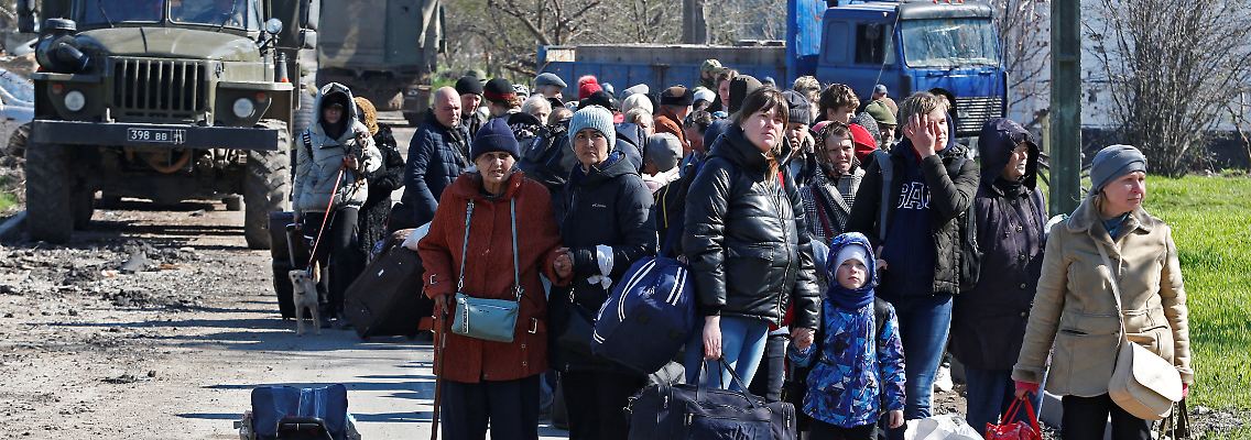 2022-04-20T150042Z_1025210404_RC23RT98CFX4_RTRMADP_3_UKRAINE-CRISIS-MARIUPOL.JPG