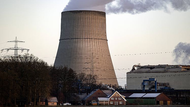 Nach wie vor in Betrieb: Das Atomkraftwerk im Emsland.