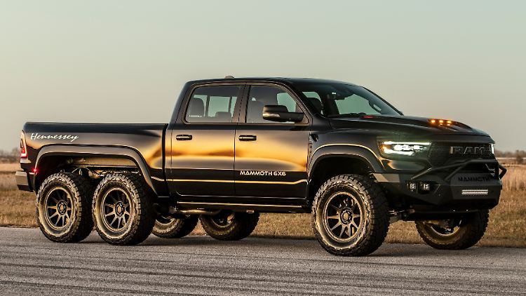 Ein solch gewaltiges Ungetüm, wie der Mammoth 1000 6x6 TRX von Hennessey wäre in Deutschland unvorstellbar.