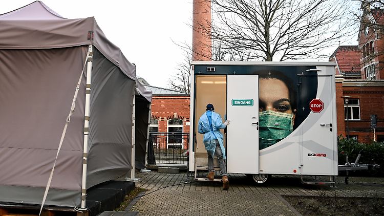 Im Gesundheitsamt Berlin-Neukölln wird auch getestet und geimpft.