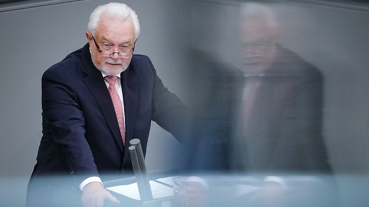 "Ich glaube, dass das Bashing von Olaf Scholz mittlerweile ein Ausmaß erreicht hat, das nicht vertretbar ist", sagte Kubicki.