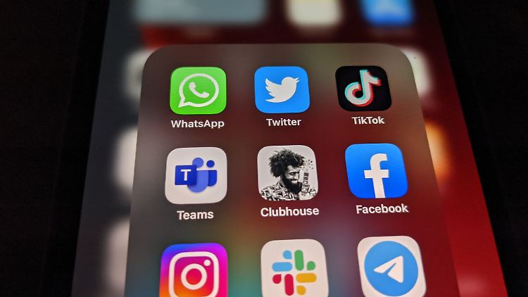  In Deutschland gilt schon jetzt das Netzwerkdurchsetzungsgesetz (NetzDG) zur Bekämpfung von Straftaten und Hassrede im Internet.
